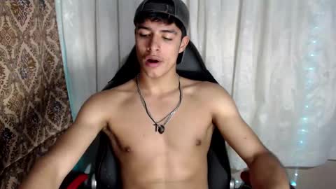 Snapshot of jacobbakerr chatting on November 11, 5:18 am Jacobbakerr online show from November 11, 5:18 am