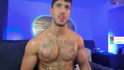 Snapshot of jacobfitness chatting on March 11, 10:42 pm JACOB online show from March 11, 10:42 pm