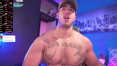 Snapshot of jacobfitness chatting on November 19, 2:44 am JACOB online show from November 19, 2:44 am