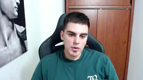 Snapshot of jacobjobs1 chatting on May 21, 6:59 pm jacobjobs1 online show from May 21, 6:59 pm