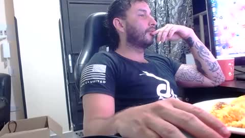 jacobkingd online show from August 9, 1:51 am