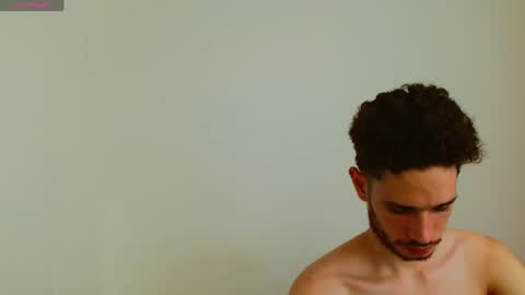 Snapshot of jacobmurphy2103 chatting on December 18, 9:29 pm JACOB ROBIN online show from December 18, 9:29 pm