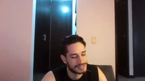 Snapshot of jacobmurphy2103 chatting on October 18, 2:40 pm JACOB ROBIN online show from October 18, 2:40 pm