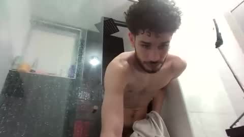 JACOB  ROBIN online show from January 6, 4:43 pm