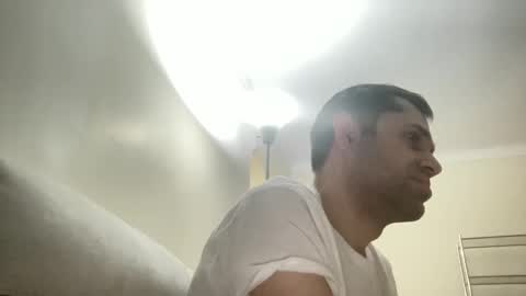 Snapshot of jacobr989 chatting on December 14, 2:50 am jacob online show from December 14, 2:50 am