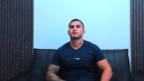 Snapshot of jacobsthorm chatting on November 21, 3:05 am jacobsthorm online show from November 21, 3:05 am