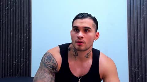 Snapshot of jacobsthorm chatting on December 4, 3:05 am jacobsthorm online show from December 4, 3:05 am