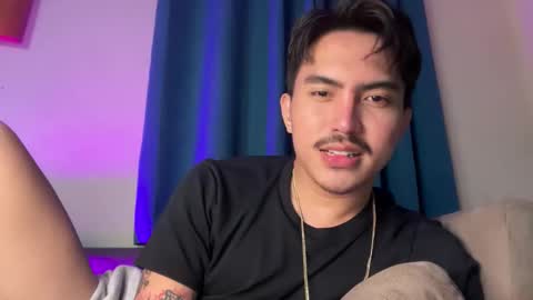 Snapshot of jacobthebezt chatting on March 13, 8:15 pm Jacob online show from March 13, 8:15 pm