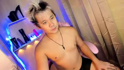 Snapshot of jacobxcarlo_moore chatting on July 21, 2:52 pm JacobxCarlo online show from July 21, 2:52 pm