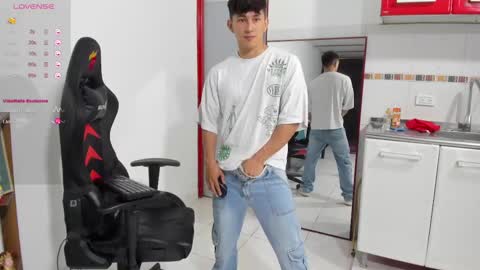 jacobo online show from February 25, 2:33 pm