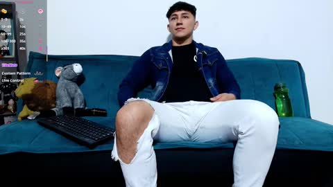 jacobo online show from February 10, 1:59 pm