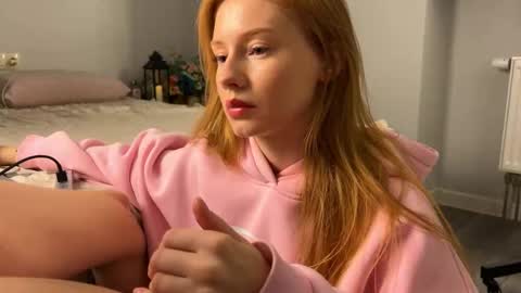 Snapshot of jacques_season chatting on November 29, 10:02 pm Jacques Emily online show from November 29, 10:02 pm