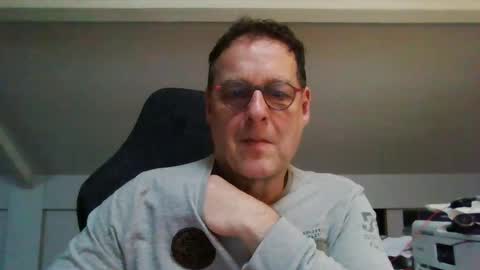 Snapshot of jacsfinestfantasy chatting on January 15, 1:37 pm FineAndSimple online show from January 15, 1:37 pm