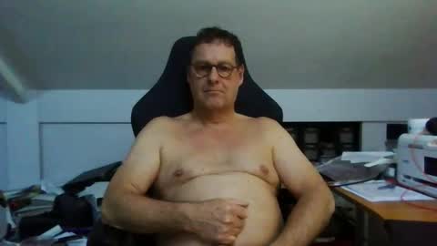 Snapshot of jacsfinestfantasy chatting on February 4, 2:01 pm FineAndSimple online show from February 4, 2:01 pm