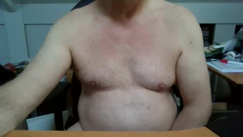 Snapshot of jacsfinestfantasy chatting on February 19, 1:40 pm FineAndSimple online show from February 19, 1:40 pm