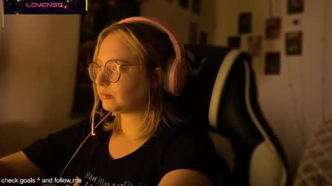 jacywinslat online show from October 23, 6:50 pm