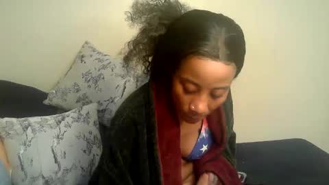 Snapshot of jadamira1 chatting on May 30, 8:33 am jadamira1 online show from May 30, 8:33 am