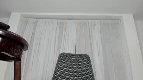 JADDYK  online show from February 25, 8:40 pm