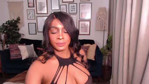 Jade online show from February 1, 11:48 pm