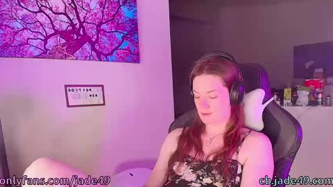 Snapshot of jade49 chatting on May 12, 2:52 am Jade49 online show from May 12, 2:52 am