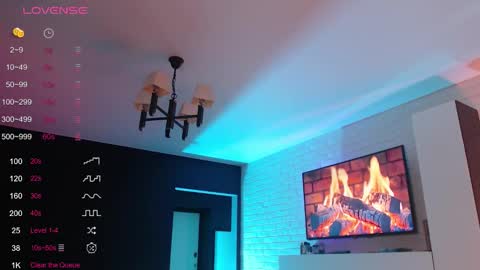 Jade online show from November 20, 2:28 pm