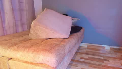  Jade Brunete  online show from April 17, 8:34 pm