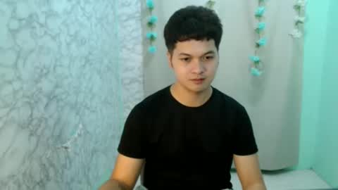 Snapshot of jade_halo chatting on May 13, 1:52 pm jade_halo online show from May 13, 1:52 pm