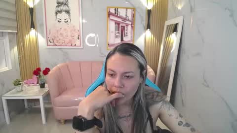 Jade  online show from October 21, 3:07 am
