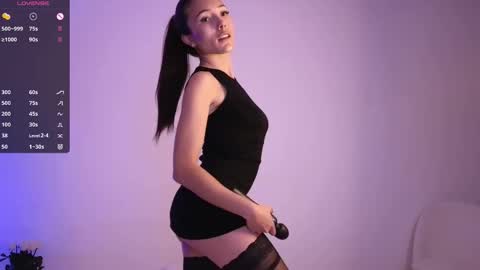 Snapshot of jade_paris chatting on October 13, 12:16 pm Jade Paris online show from October 13, 12:16 pm