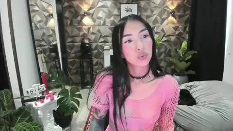 Snapshot of jade_porn chatting on February 14, 11:53 am Jade independent model online show from February 14, 11:53 am