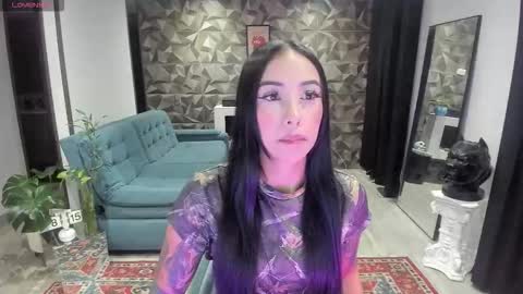 Snapshot of jade_porn chatting on September 23, 10:07 am Jade independent model online show from September 23, 10:07 am