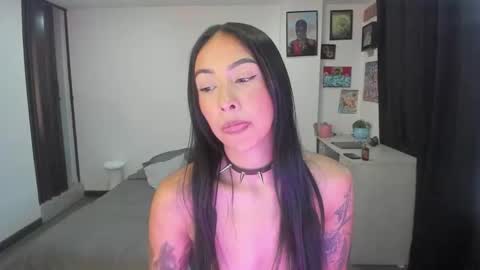 Snapshot of jade_porn chatting on October 19, 11:11 am Jade independent model online show from October 19, 11:11 am