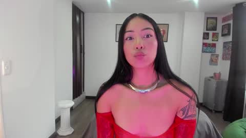 Snapshot of jade_porn chatting on October 25, 11:51 am Jade independent model online show from October 25, 11:51 am