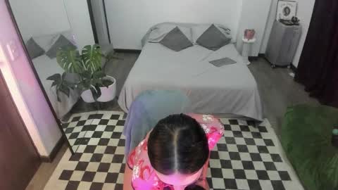 Snapshot of jade_porn chatting on November 12, 10:37 am Jade independent model online show from November 12, 10:37 am