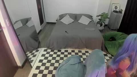 Snapshot of jade_porn chatting on November 15, 11:18 am Jade independent model online show from November 15, 11:18 am