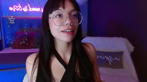 JADE online show from February 9, 9:08 pm