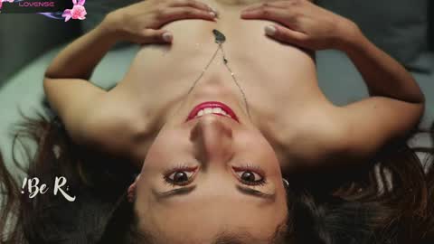 Snapshot of jade_white_ chatting on March 11, 12:06 pm jade white online show from March 11, 12:06 pm