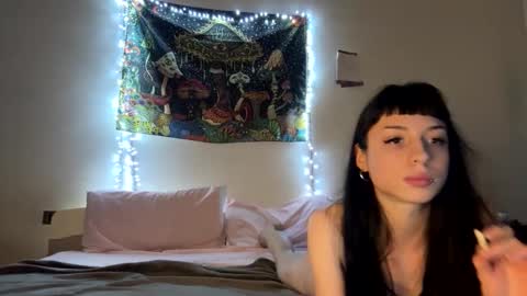 19y HORNY COUPLE online show from April 18, 7:07 pm