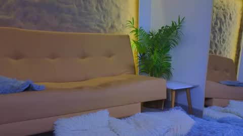 jadee__ online show from September 13, 3:17 am