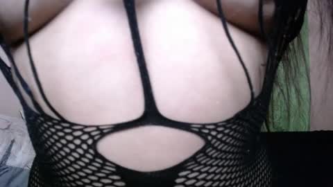 Snapshot of jademadisson chatting on December 5, 3:41 pm jade online show from December 5, 3:41 pm