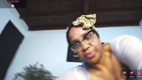 jadeStone69 online show from September 20, 12:39 pm