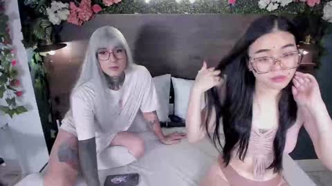 Jade  Khada online show from February 6, 11:37 pm