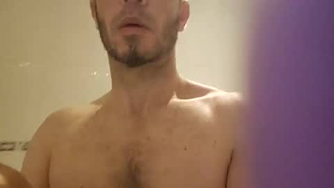 Snapshot of jaffaboyxxx chatting on February 22, 1:44 am jaffaboyxxx online show from February 22, 1:44 am