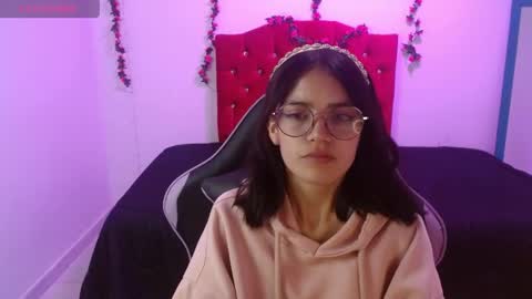 jaide412638 online show from April 28, 8:36 pm