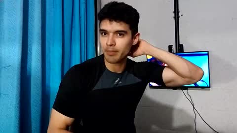 JaxXx online show from April 16, 3:51 am