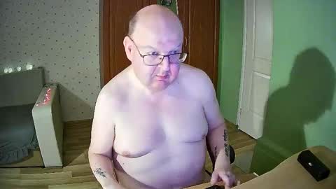 Jake2309 online show from December 18, 8:47 pm