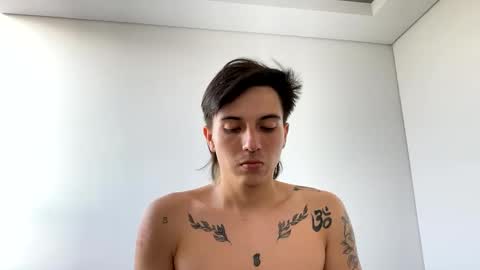 JAKE BOO online show from February 3, 8:35 pm