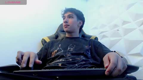 jake_tripp online show from January 8, 3:29 am