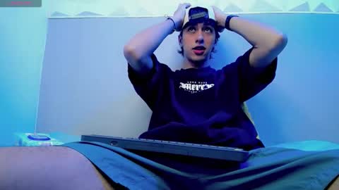 Snapshot of jake_tripp chatting on December 17, 4:07 am jake_tripp online show from December 17, 4:07 am