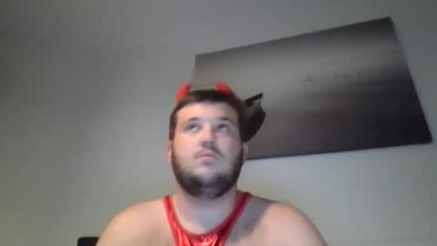 Snapshot of jakecummings69 chatting on November 16, 9:09 pm Jake Cummings online show from November 16, 9:09 pm